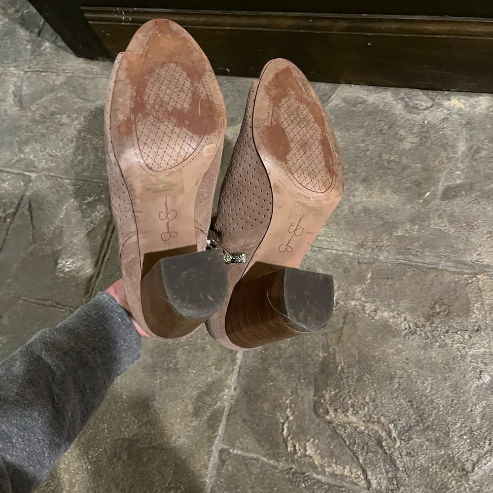 Women's Suede Ankle Boots - Picture 2 of 4